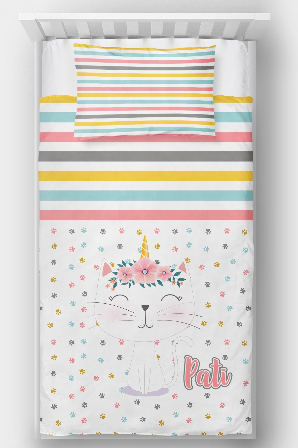 Kedi Desenli Tek Kişilik Yatak Örtüsü