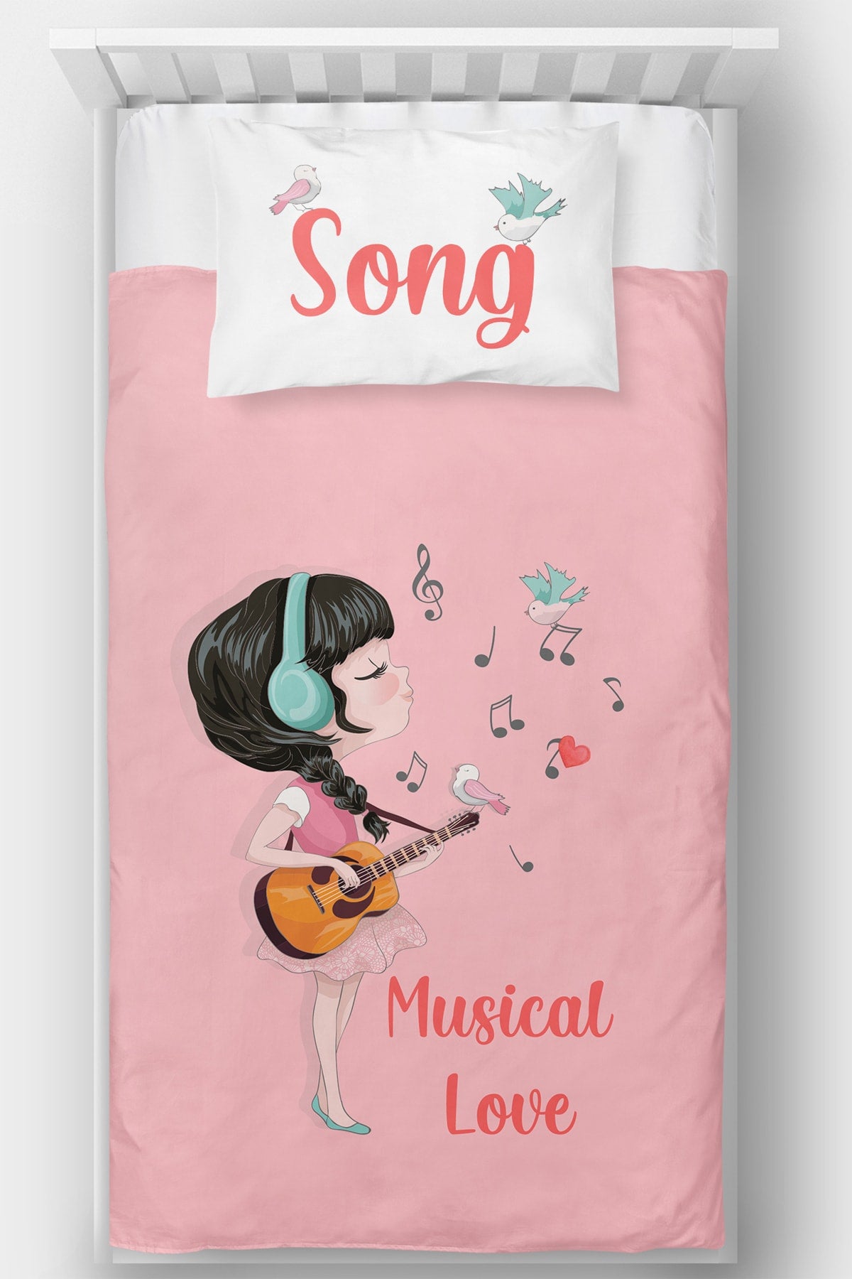Gitarlı Kız Temalı Tek Kişilik Yatak Örtüsü Ürün ana görseli