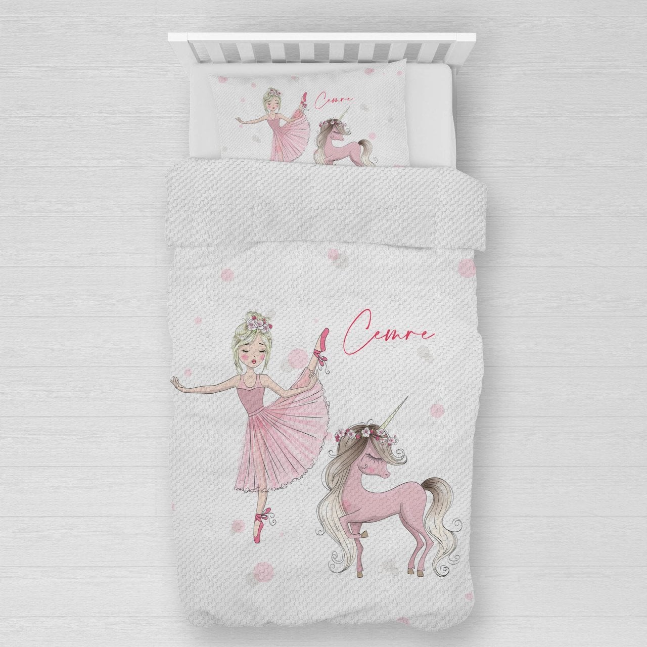 Kişiye Özel %100 Pamuk Tek Kişilik Pike Seti Unicorn ve Balerin Ürün ana görseli