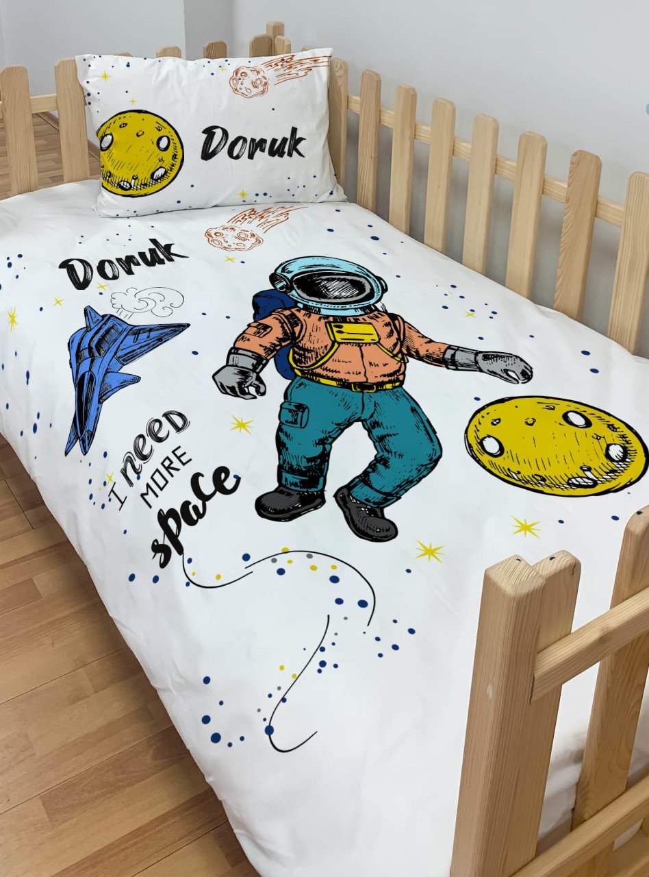 Kişiye Özel Montessori %100 Pamuk Nevresim Seti Astronot Ürün ana görseli