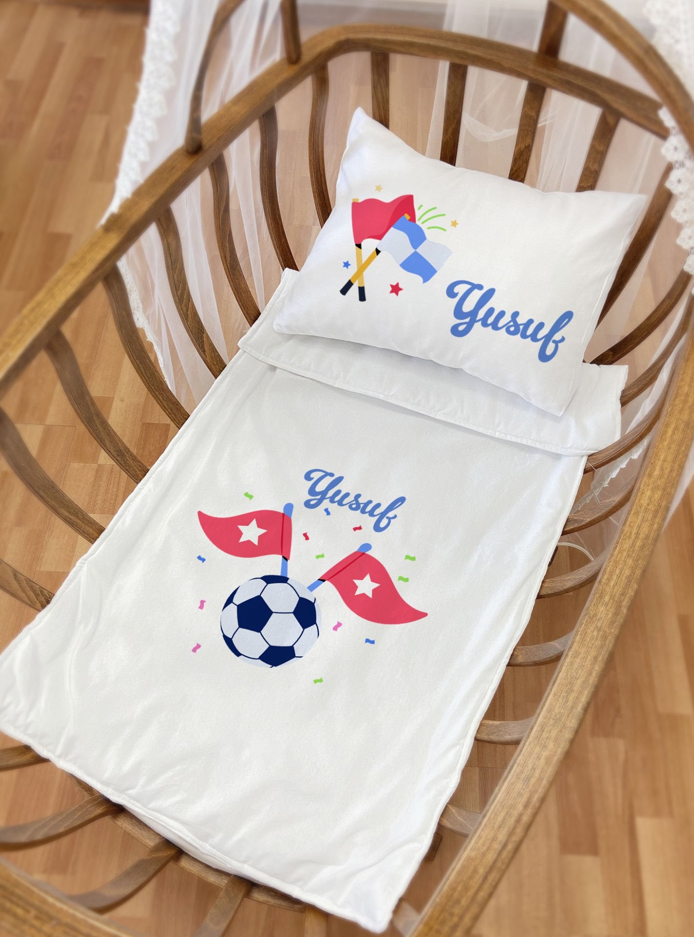 Anne Yanı Çift Taraflı Kişiye Özel Yorgan Seti Ürün ana görseli