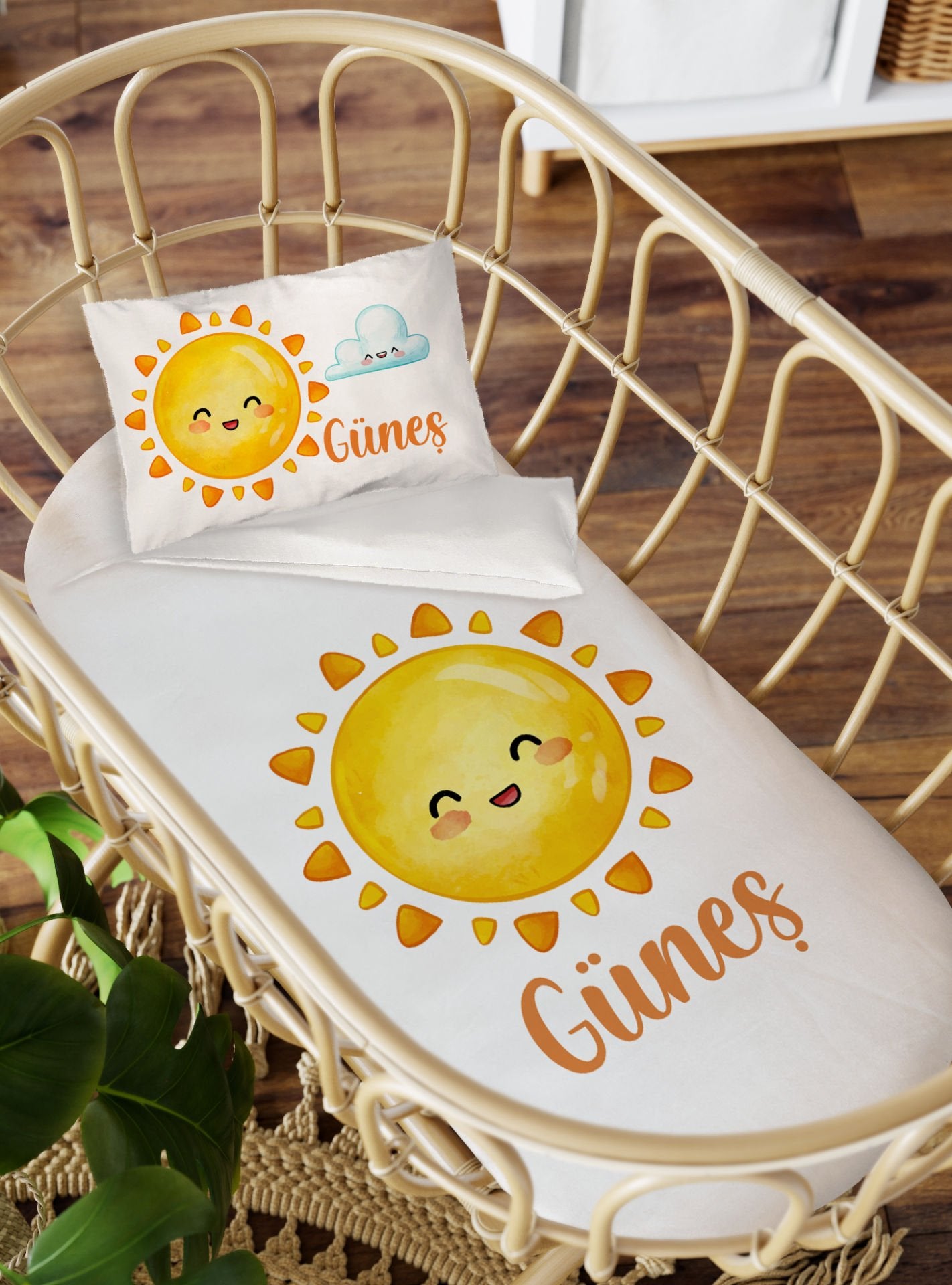Anne Yanı Beşik Nevresim Takımı Güneş Ürün ana görseli