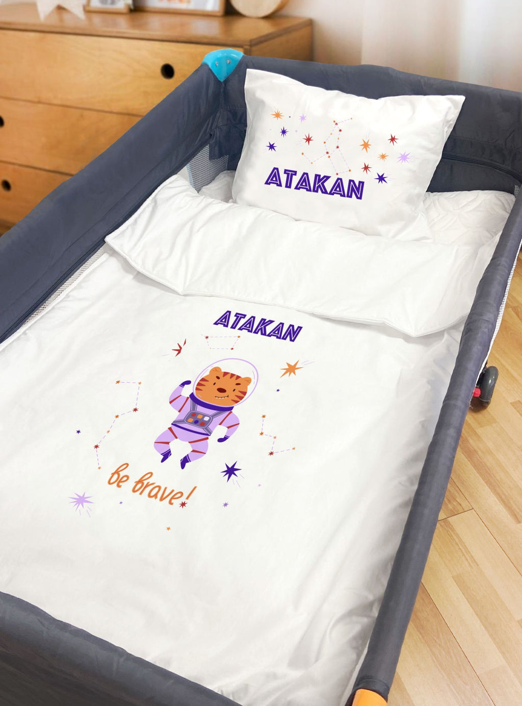 Park Yatak Çift Taraf Baskılı Kişiye Özel Yorgan Seti - Astronot