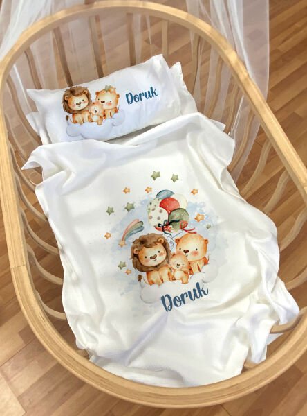 Anne Yanı ve Park Yatak Pike Seti Aslan Ailesi