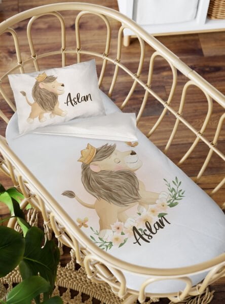Anne Yanı Beşik Nevresim Takımı Aslan Kral