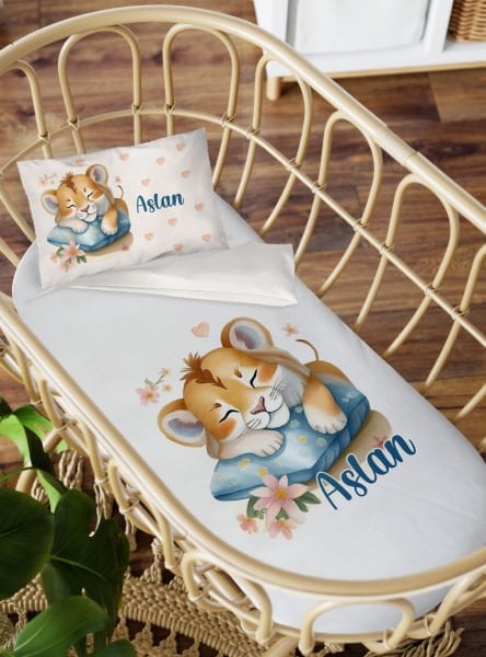 Anne Yanı Beşik Nevresim Takımı Uyuyan Aslan